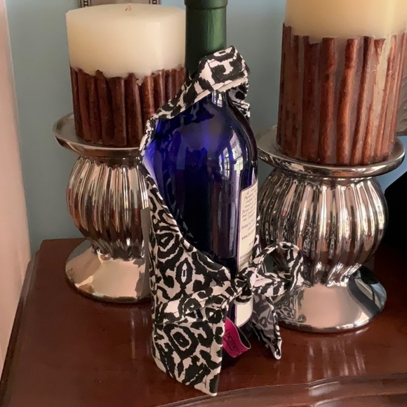 Zebra Print Wine Bottle Apron. New with tags - Picture 3 of 3